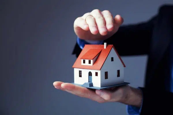 Quand on fait un prêt immobilier pour du locatif : est-on obligé de prendre une assurance?
