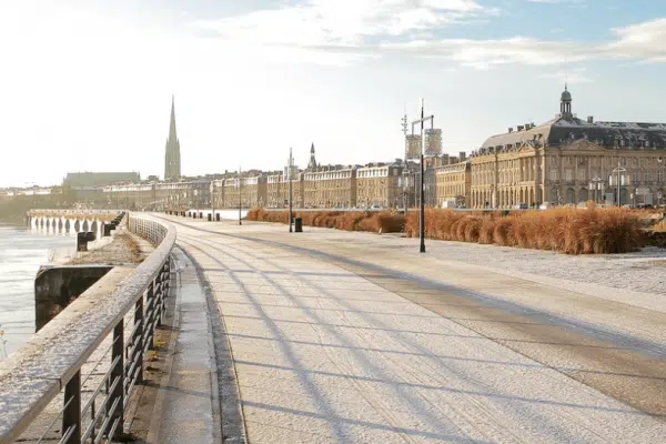 Découvrez les trésors cachés de la Gironde et pourquoi Bordeaux est la destination idéale pour les parisiens !