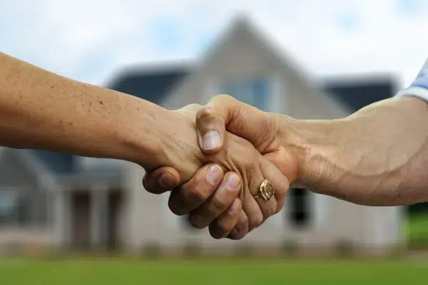 Comment acheter ou vendre un bien immobilier ?