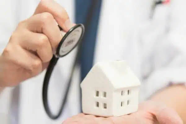 Comprendre l’importance d’un diagnostic immobilier pour vendre ou louer un bien immobilier