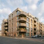 Façade d'un immeuble neuf à Nanterre avec balcons modernes et architecture contemporaine en 2026