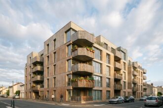 Façade d'un immeuble neuf à Nanterre avec balcons modernes et architecture contemporaine en 2026
