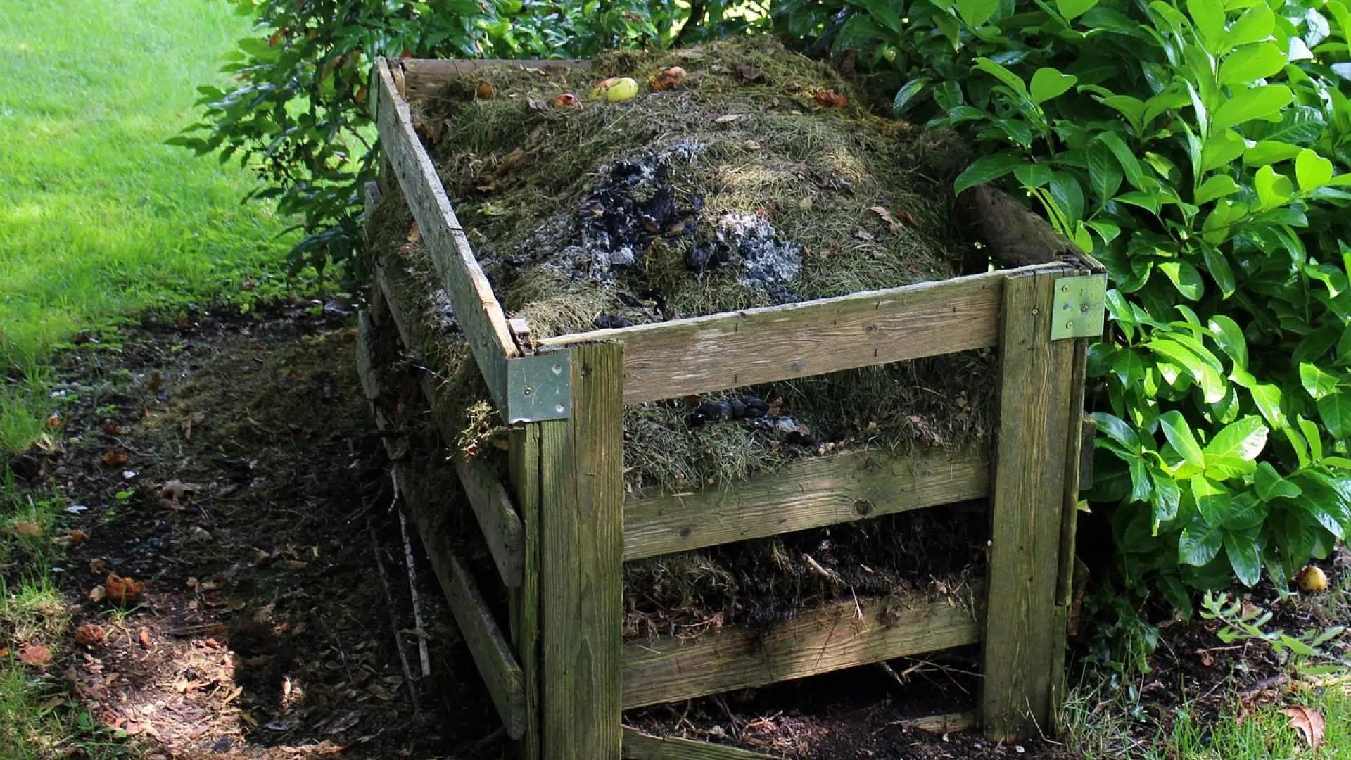 Installer un petit composteur dans son jardin