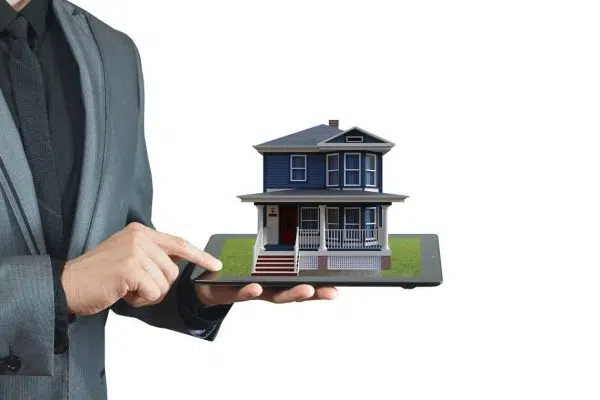Pourquoi choisir une agence immobilière en ligne ?